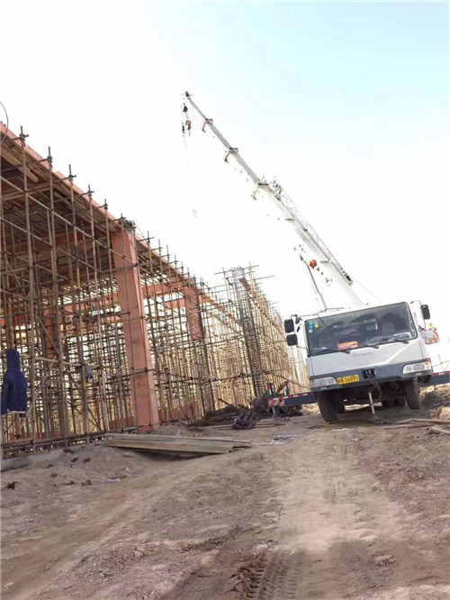 分宜县25 吨、50 吨吊车怎么选？多大重量 / 半径适合对应车型？