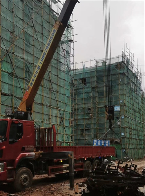 分宜县“慢工细活”—— 吊车的 “微动控制” 技术